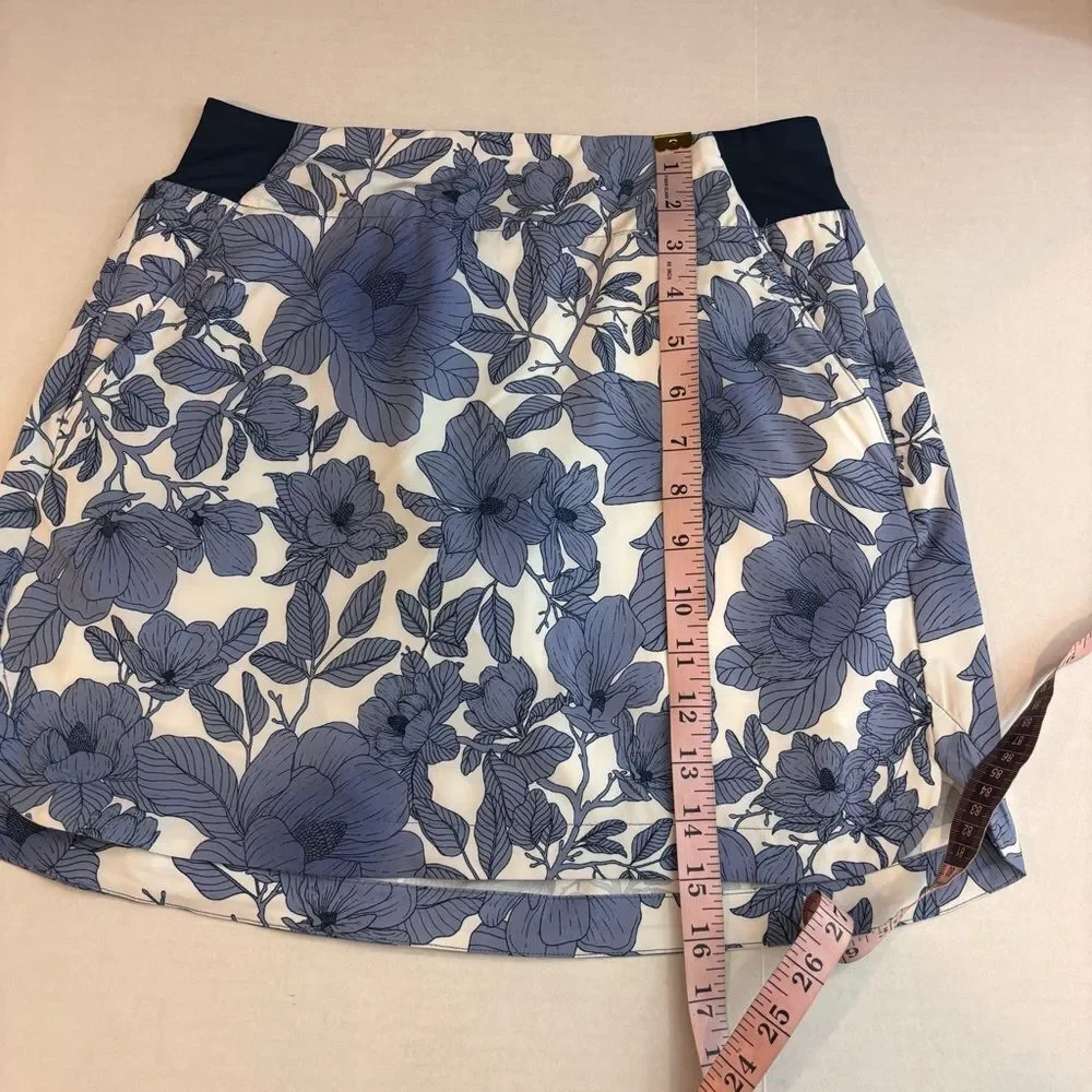Walter Hagen Performance 11 Lightweight Golf Skort 16” NWT XS Blooms Mid Blue